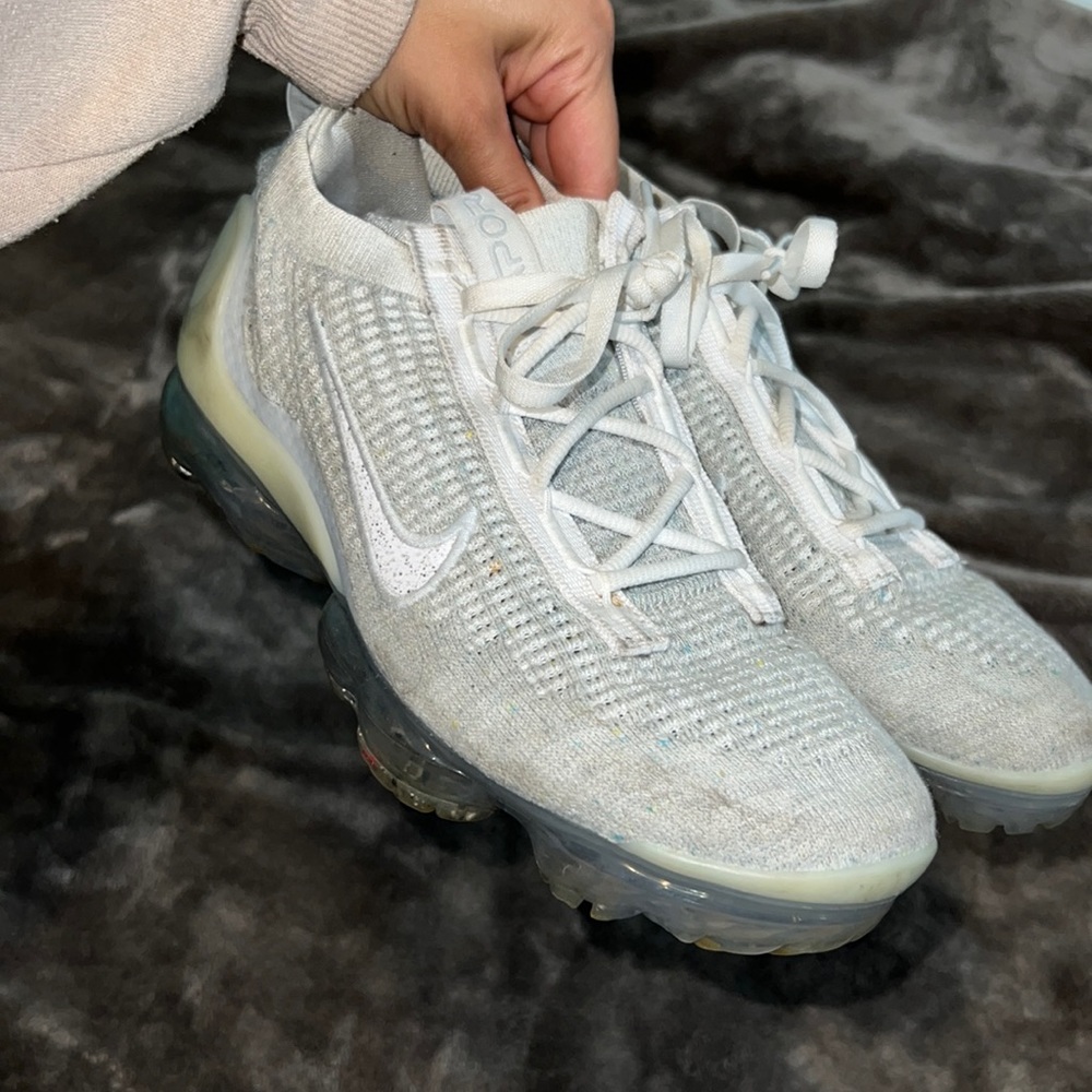 Vapormax sneakers